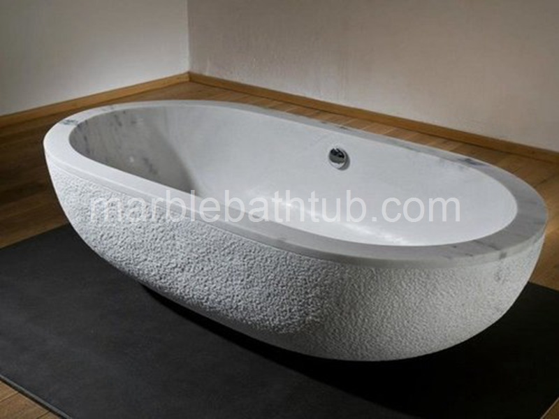 White marbe bathtubs